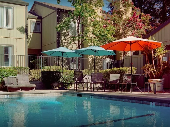 Sierra Woods Apartments, 400 Munroe St #E, Sacramento, CA 95825