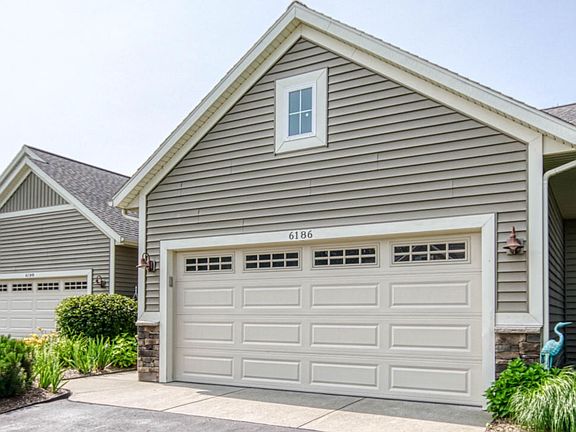 2nd image of 6186 Bellflower Ct SE