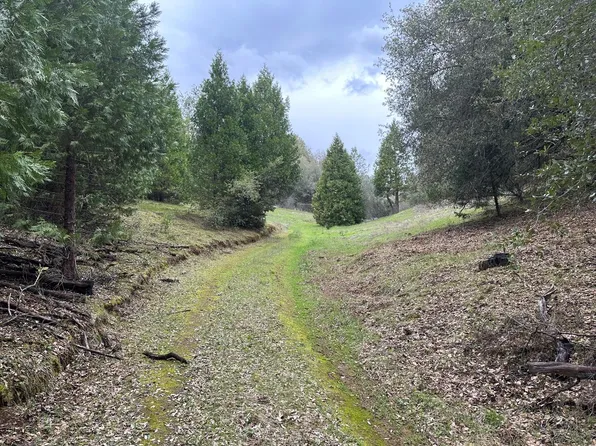 Doster Rd, Mokelumne Hill, CA 95245