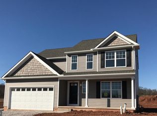 335 Taylor Dr, York, PA 17404