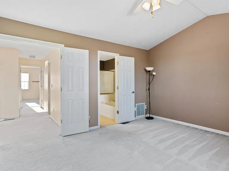 4188 E Village Dr — Photo 17