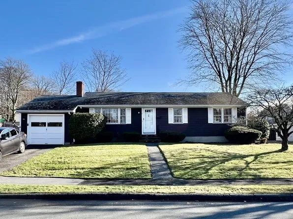 7 Bradley Rd, Danvers, MA 01923