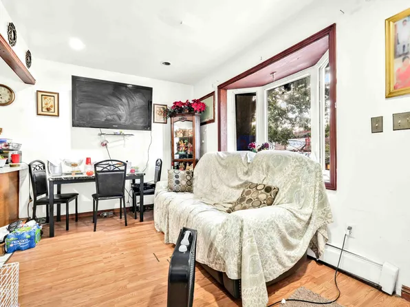 150-12 109th Avenue image 15 of 24