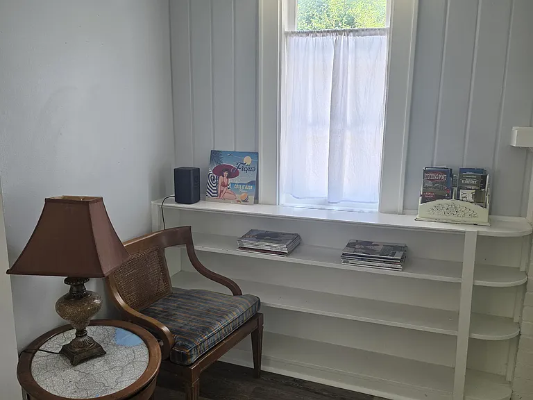 701 Vine St — Photo 2