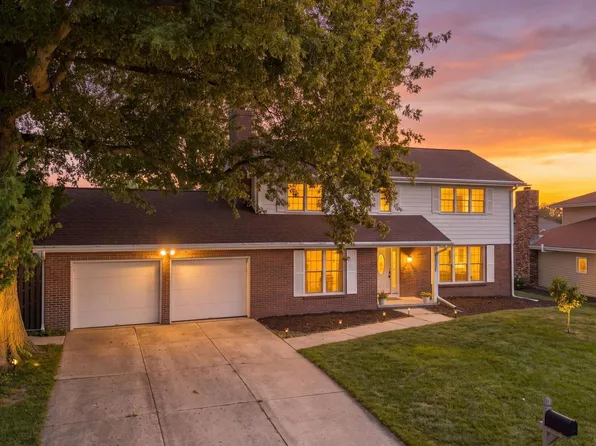 413 S 212th St, Elkhorn, NE 68022