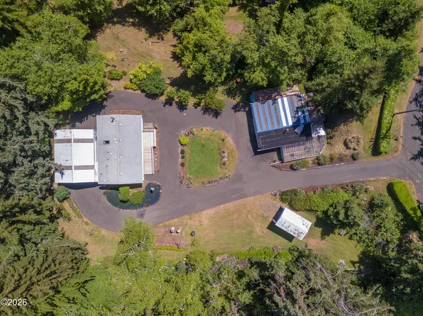 1621 NE Yaquina Heights Dr, Newport, OR 97365