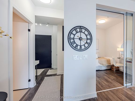 5th image of 127 Broadway Ave #2101S