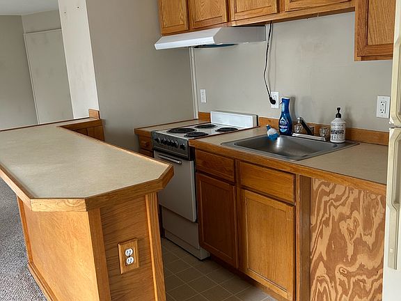 3rd image of 1020 N 3rd St APT A