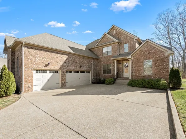 120 Watermill Ln, Lebanon, TN 37087