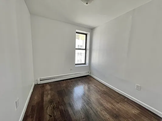 Rented by New Amsterdam Realty Group | media 4