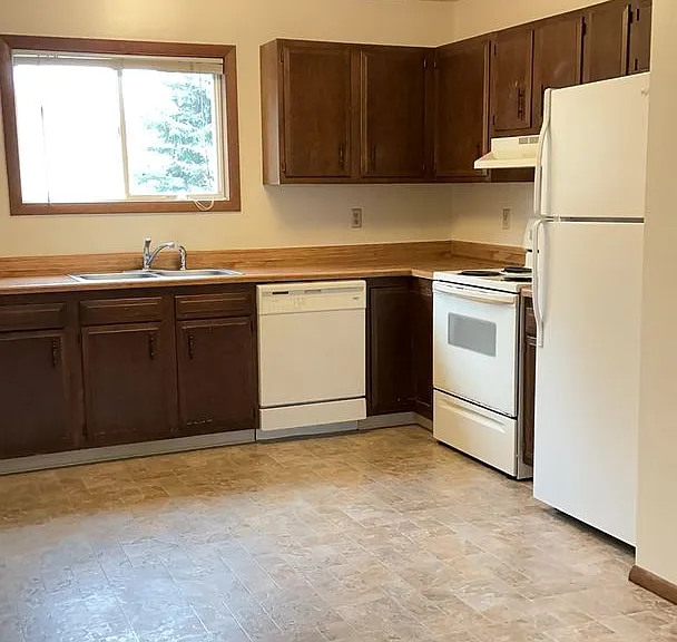 2708 W Mendenhall St — Photo 27