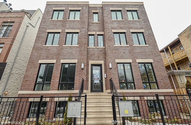 1st image of 1236 W Diversey Pkwy Unit 2W
