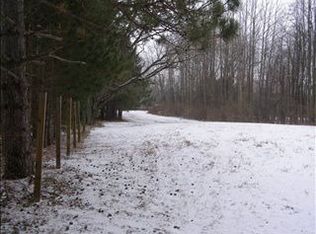 3153 Washburn Rd, Vassar, MI 48768