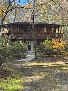 4th image of 667 Pinewood Knoll Dr