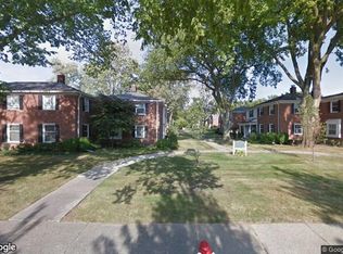 16887 Saint Paul St #44, Grosse Pointe, MI 48230