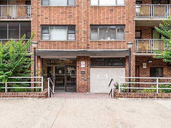 2nd image of 100 Clinton Ave APT 2M