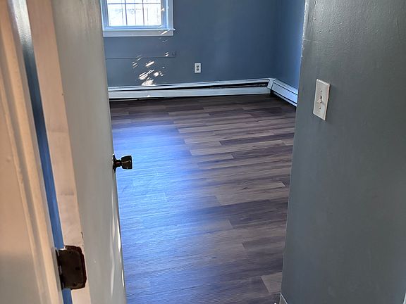 5th image of 61 Spring St #2