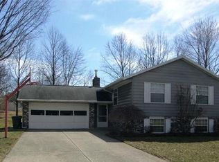 5660 Signet Dr, Dayton, OH 45424