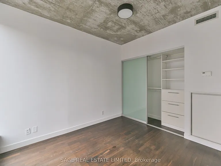 75 Portland St #806 — Photo 30