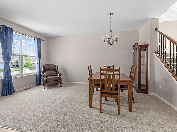 3rd image of 10322 Adler Cove St