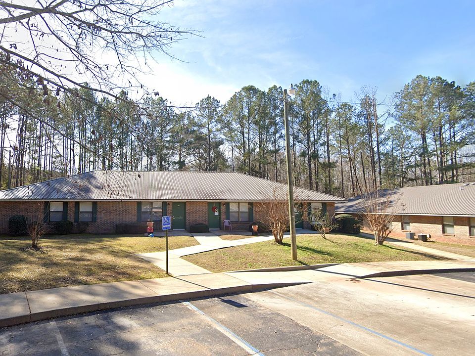 1st image of 125 Robin Rd #125
