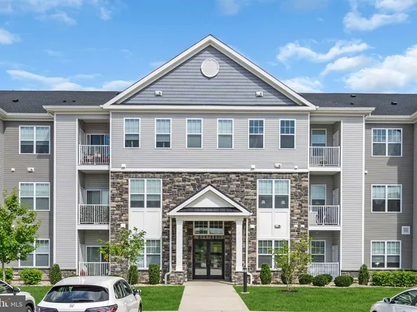 750 Lighthouse Dr #2208, Barnegat, NJ 08005