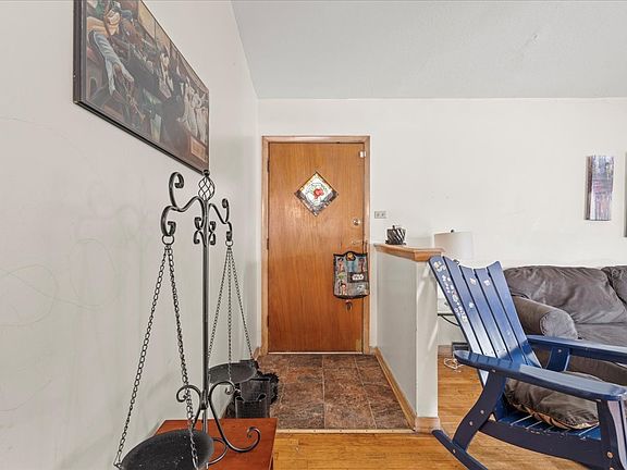 5th image of 14308 S Wallace St