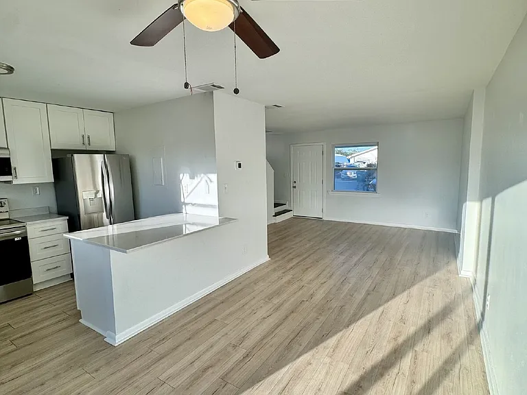 8003 Beach Dr #A — Photo 3