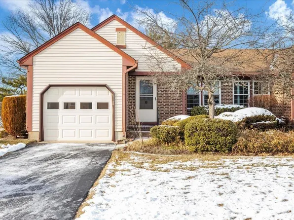 6 Daniel Webster Ave, Monroe Township, NJ 08831