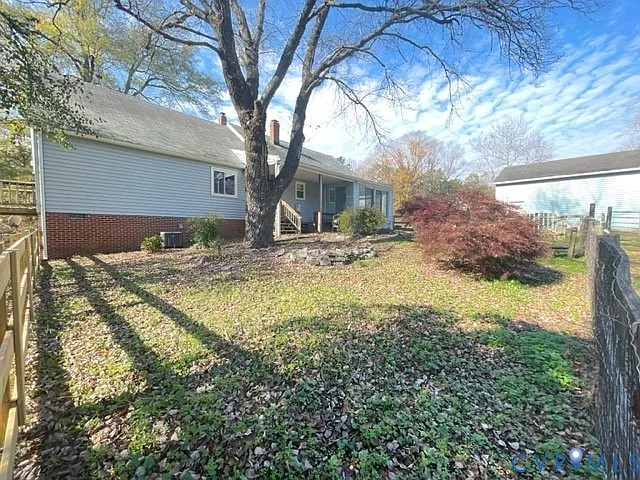 3 bed, 2.0 bath, 2124 sqft, $2,695 — Photo 4