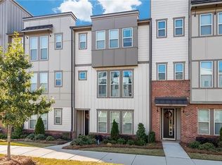 3325 Bending Birch Pl, Charlotte, NC 28206