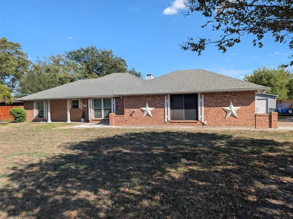 130 Mabry Ln, Red Oak, TX 75154