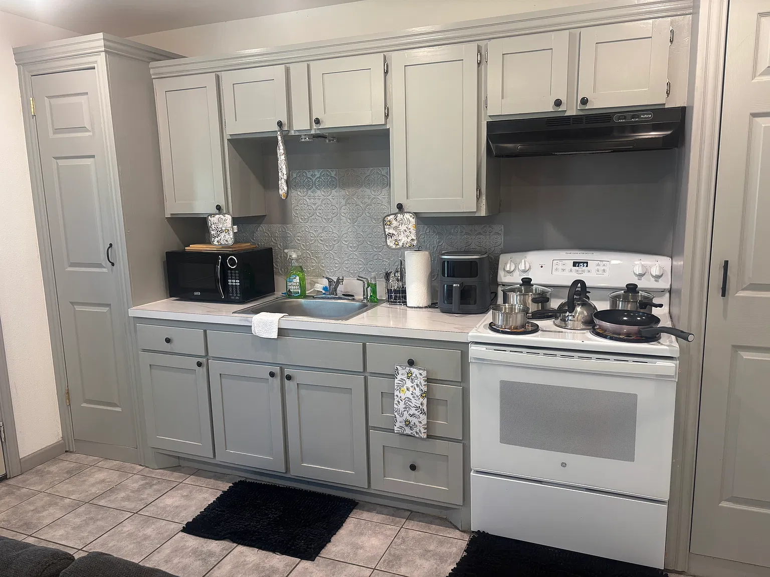 3 bed, $1,150 — Photo 4