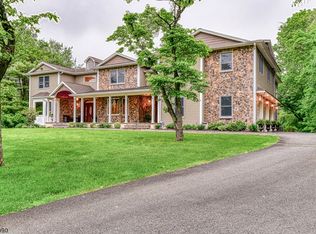 1540 Long Hill Rd, Millington, NJ 07946