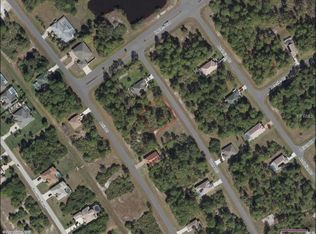 107 Wahoo Dr, Rotonda West, FL 33947