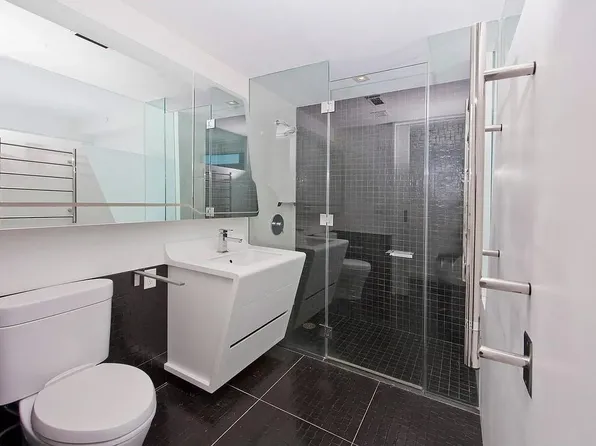 123 Washington Street image 8 of 12