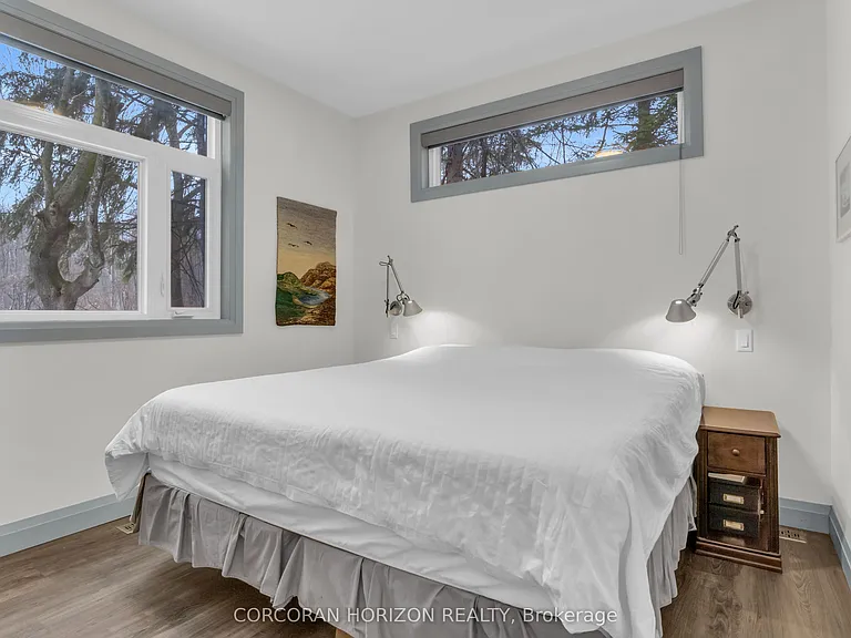 21 Cottage Ln — Photo 18