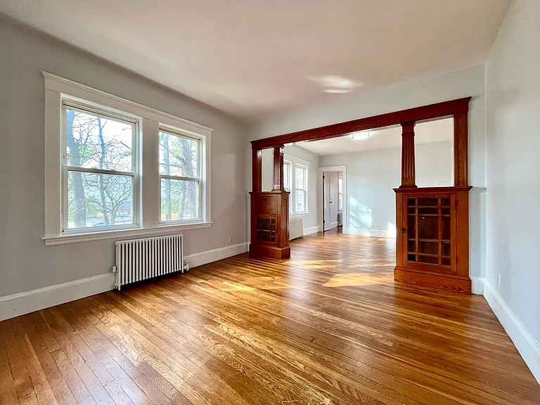 93 Pleasant St #2 — Photo 2