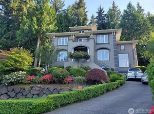 18477 NW Village Park Dr, Issaquah, WA 98027