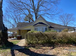 608 Sanders Ave NE, Fort Payne, AL 35967