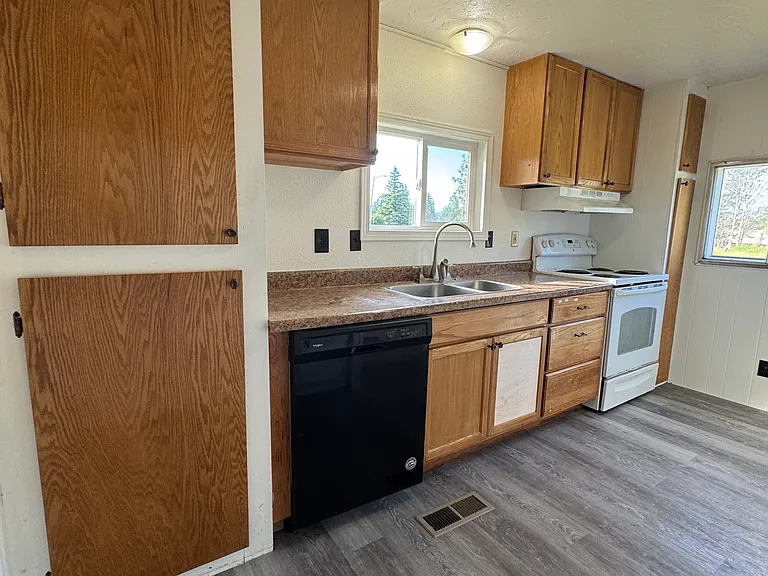 9499 Brayton Dr #61 — Photo 8
