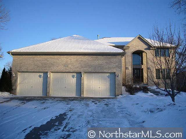 1st image of 8836 Stratford Crossing