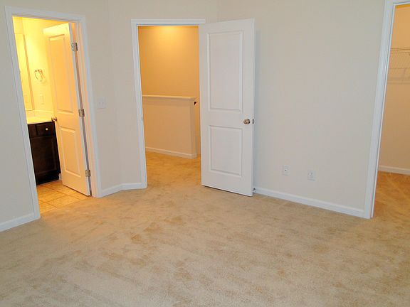 2nd image of 8814 Commons Townes Dr