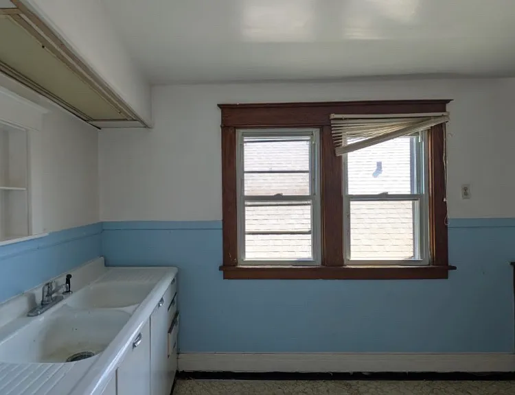 507 Lisbon Ave #2 — Photo 2