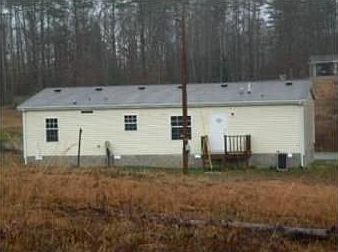 2nd image of 205 Shirley Ln