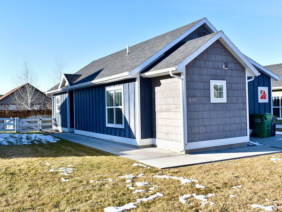 1st image of 879 Cottage Park Ln