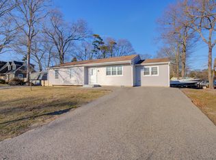 26 Titanic Rd, Forked River, NJ 08731