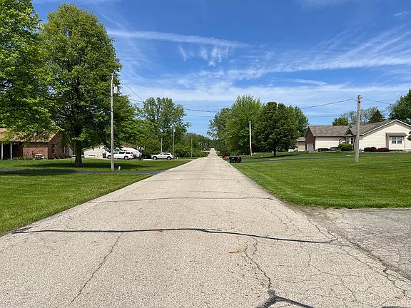 5th image of 2055 Yuma Dr