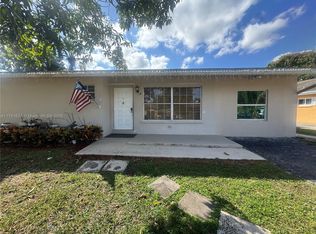 22687 SW 65th Cir, Boca Raton, FL 33428