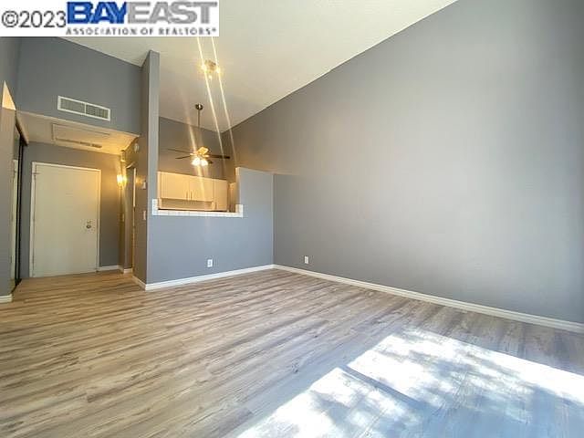 1st image of 310 N Civic Dr APT 320